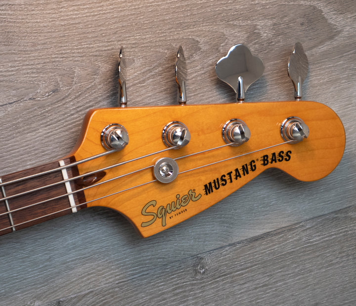 Squier Classic Vibe 60s Mustang Bass, Laurel Fingerboard, Surf Green