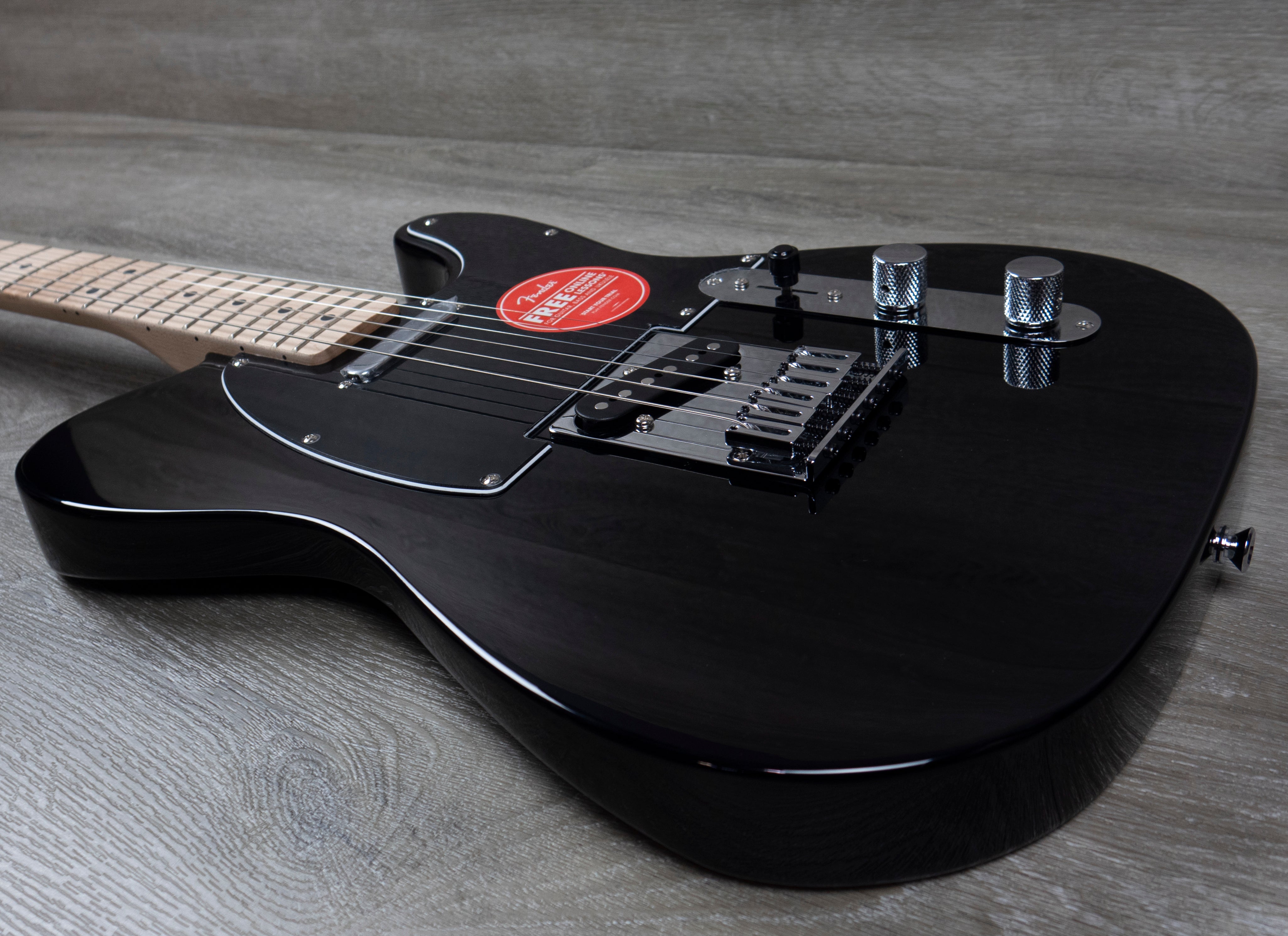 Squier FSR Affinity Series Telecaster, Maple Fingerboard, Black