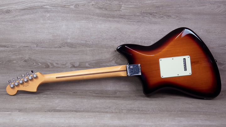 Fender Player Plus Meteora HH, Maple Fingerboard, 3-Colour Sunburst