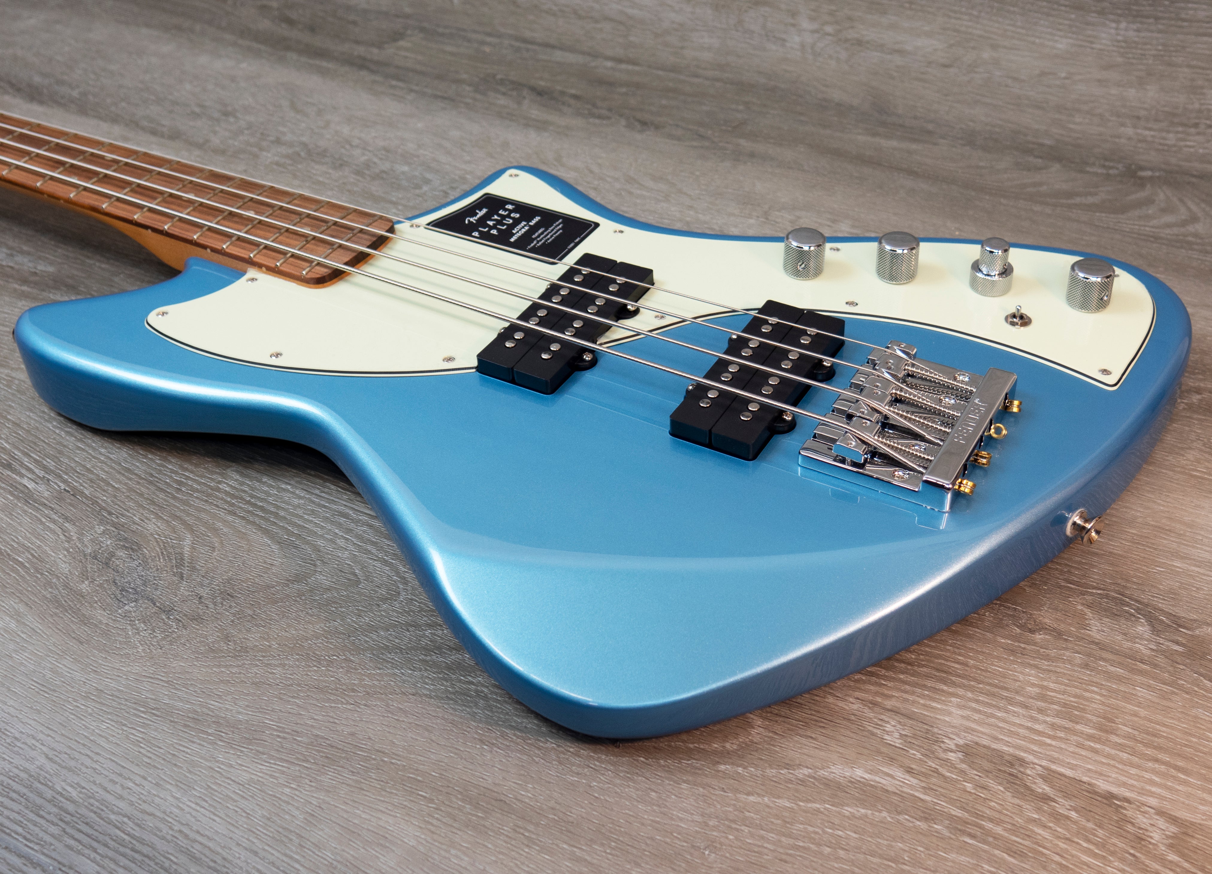 Fender Player Plus Meteora Bass メテオラ Fender Player Plus Active Meteora Bass review | Guitar World