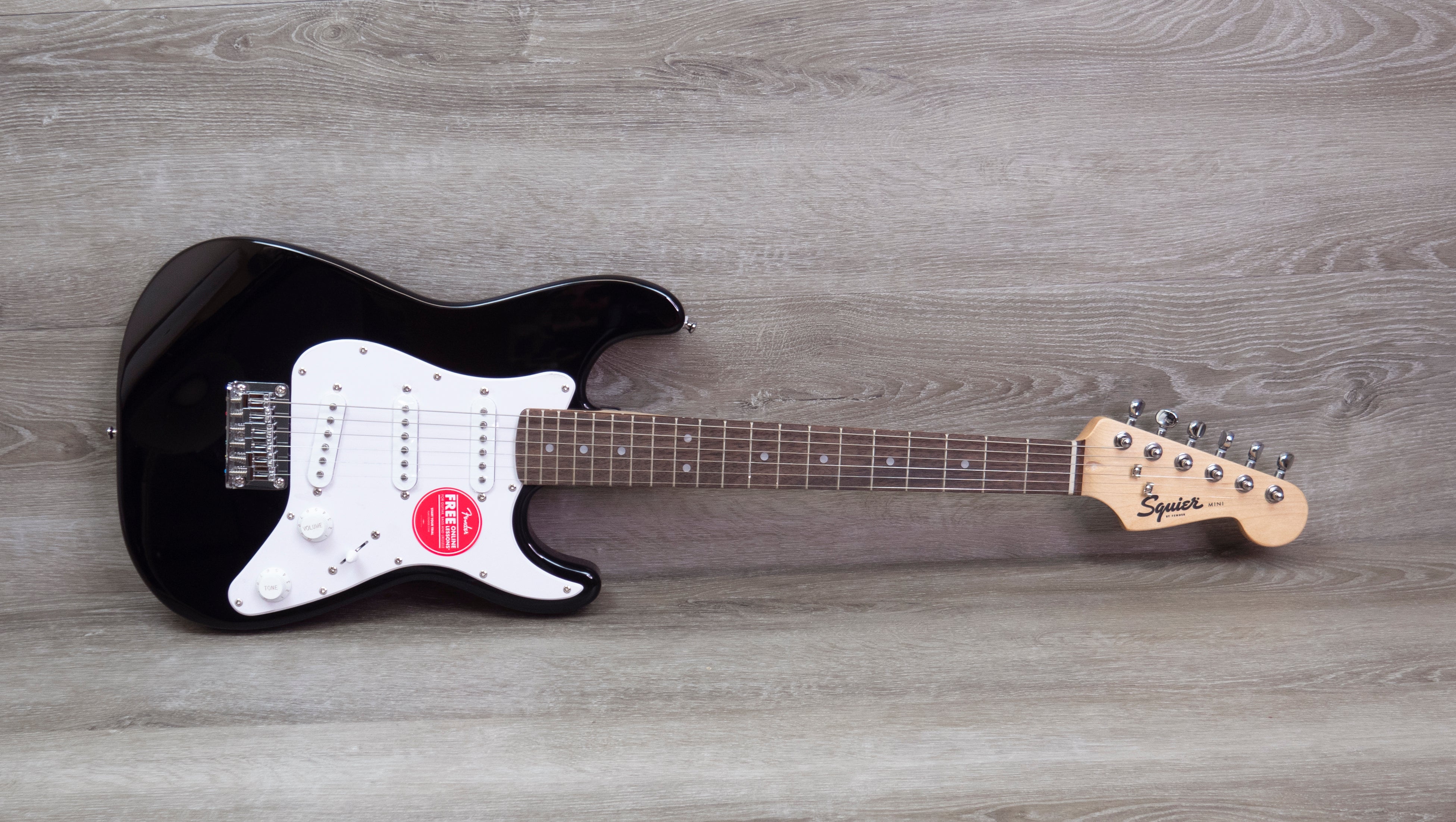 Squier by Fender Mini Strat ブラック Squier Mini Strat V2 Black | Nederland