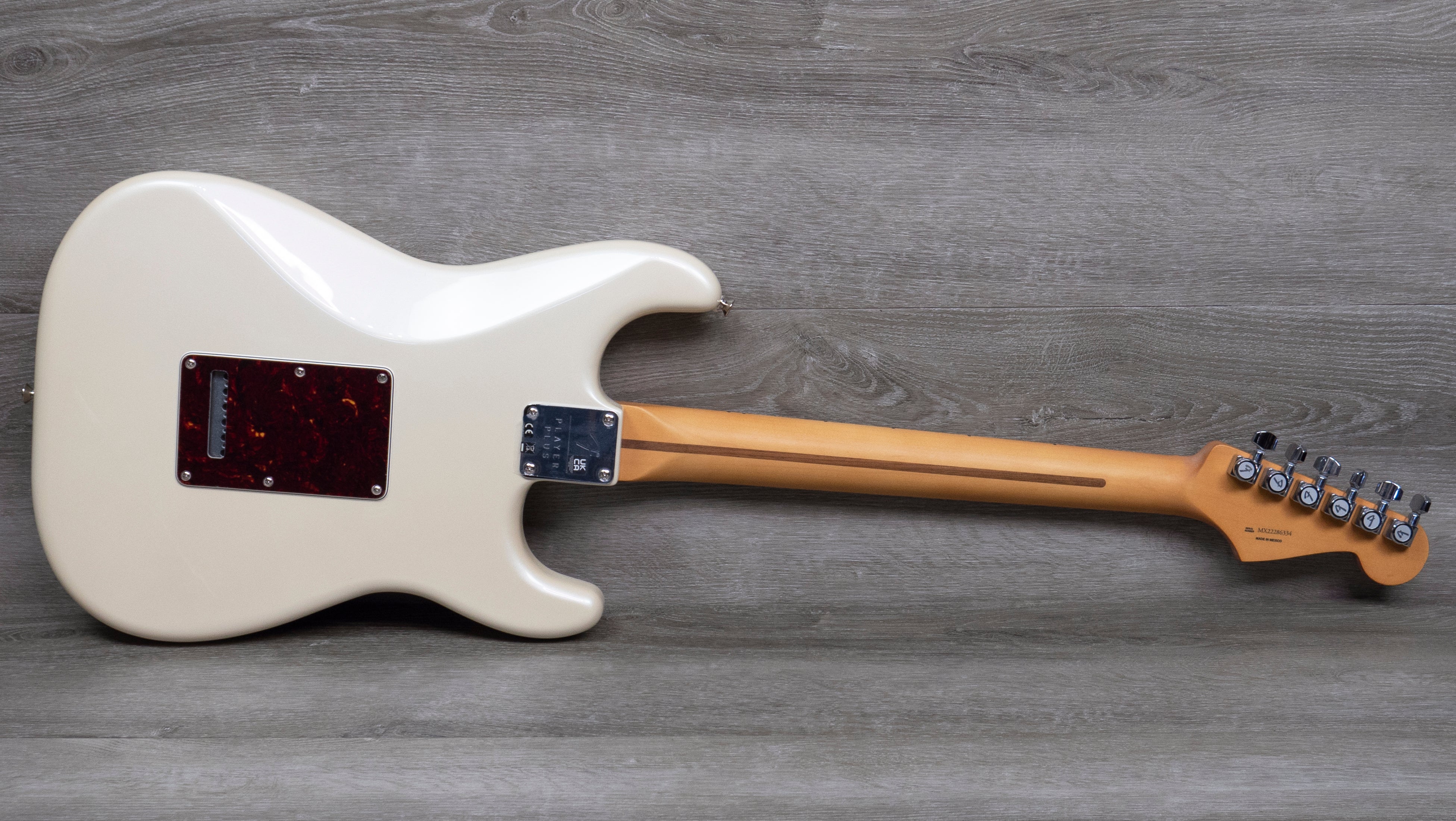 Fender Player Plus Stratocaster, Left-Hand, Maple Fingerboard