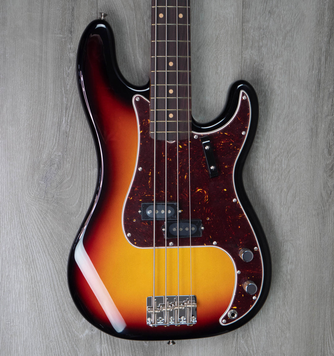 Fender American Vintage II 1960 Precision Bass, Rosewood Fingerboard, 3-Colour Sunburst