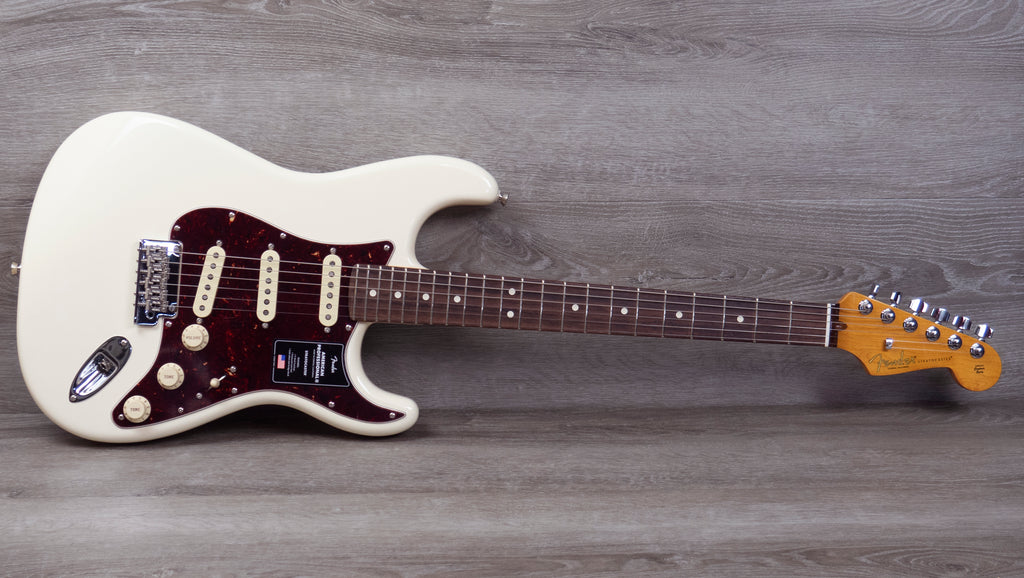ベース fender USA American professional Fender American Professional II 70th Anniversary Stratocaster ベース