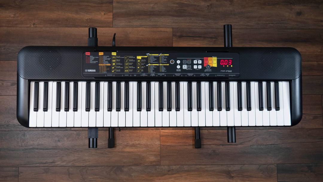 Yamaha PSR-F52 Portable Keyboard – A Strings