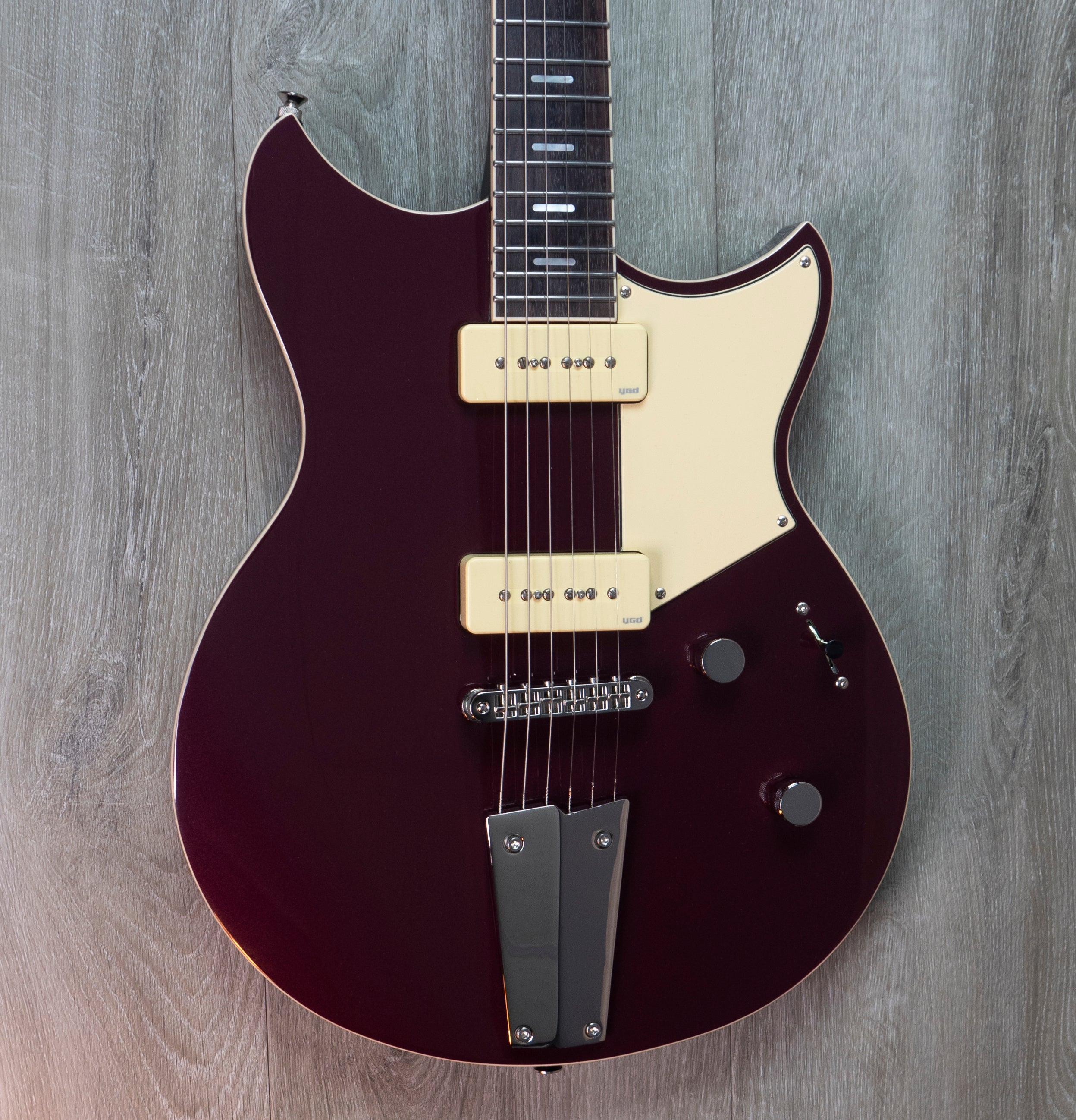 Yamaha RSS02T Revstar Standard Electric Guitar, Hot Merlot – A Strings