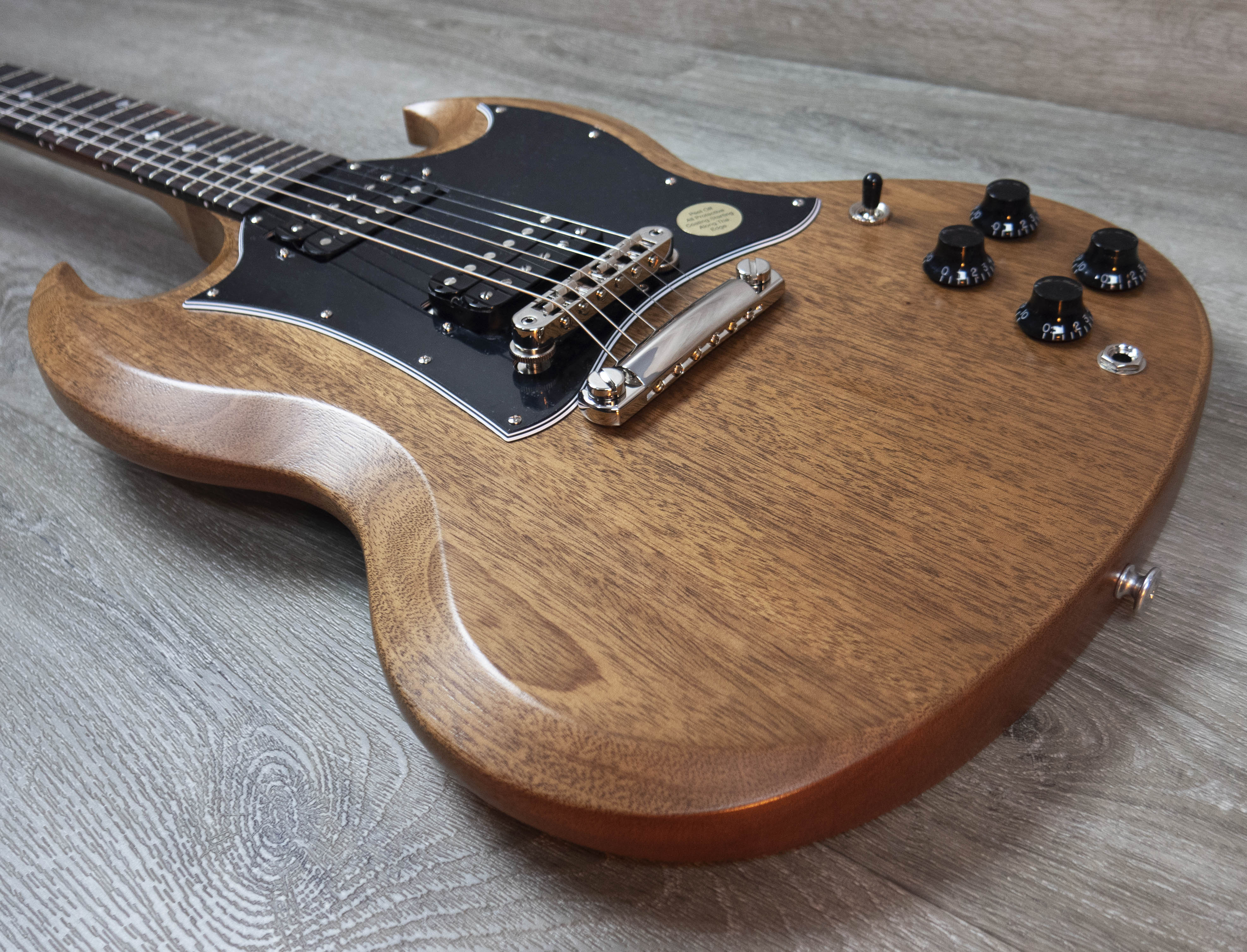 Sg tribute deals natural walnut