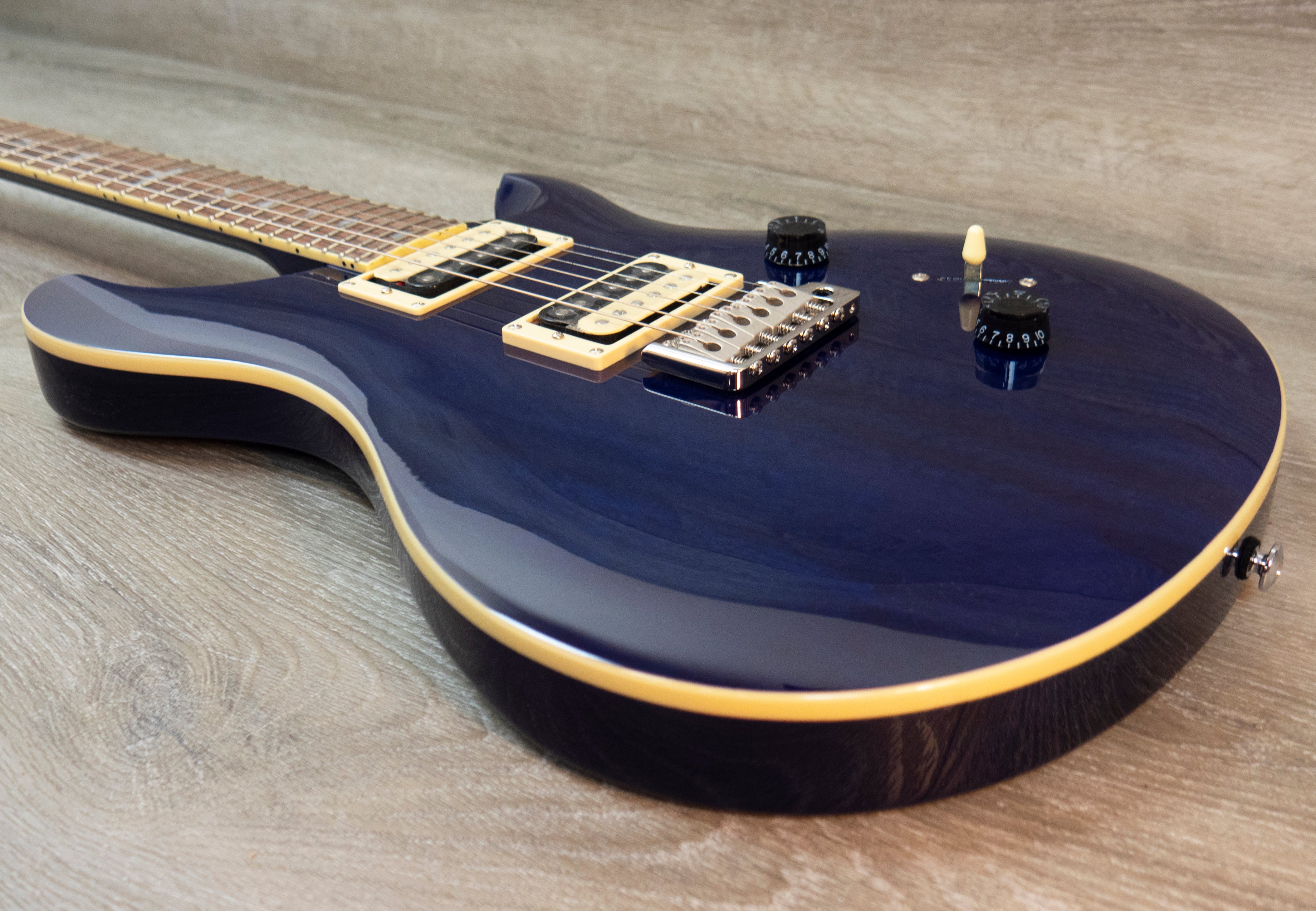 PRS SE Standard 24, Trans Blue – A Strings