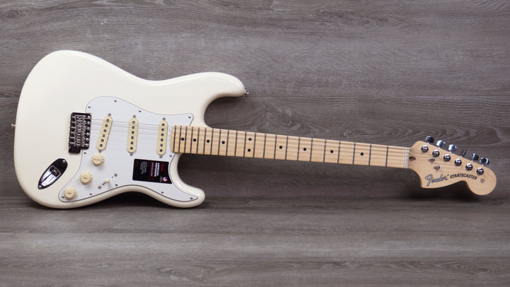 Fender Limited Edition American Performer Stratocaster, Maple Fingerboard, Olympic White