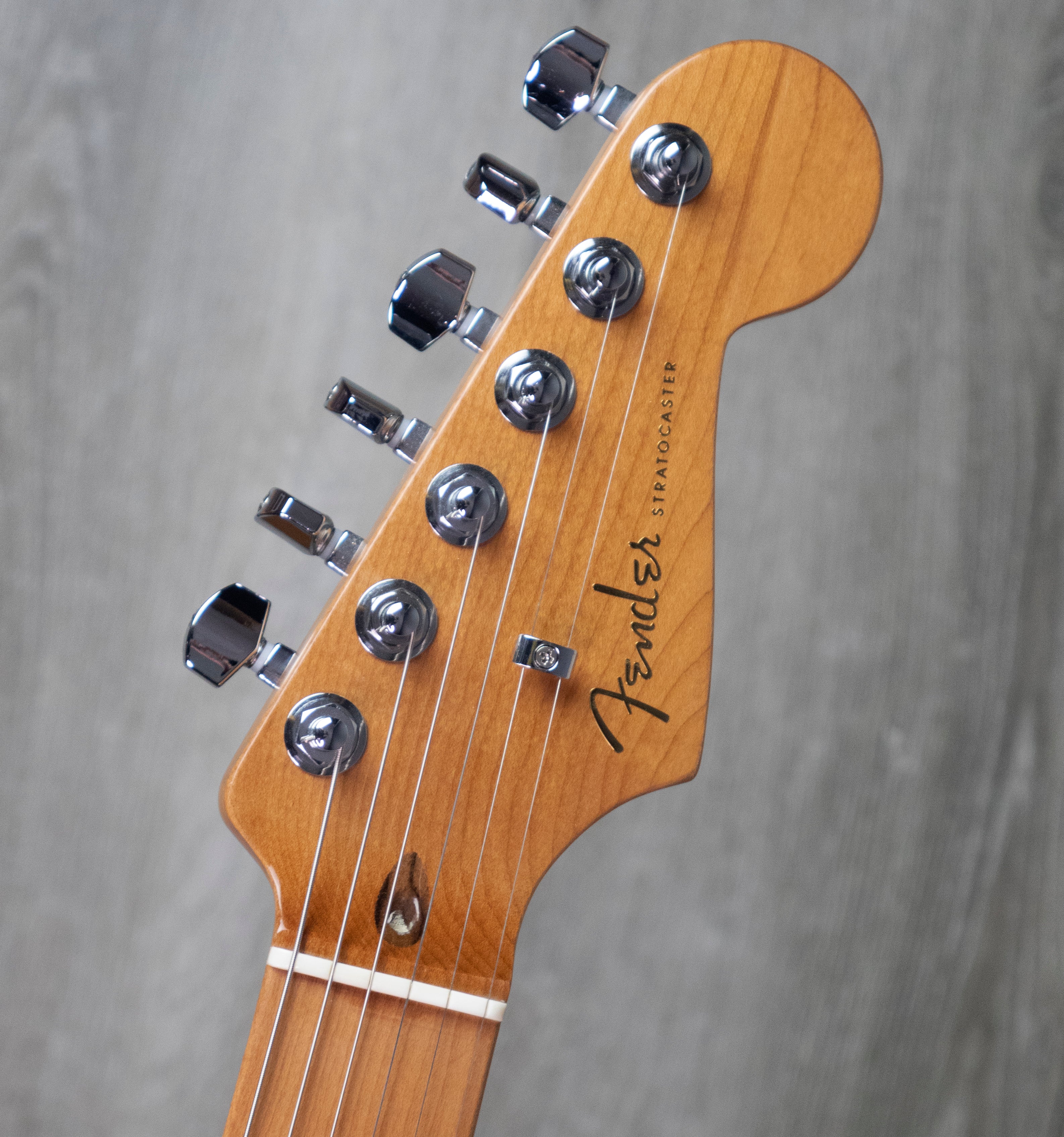 Fender Limited Edition American Ultra Stratocaster, Roasted Maple