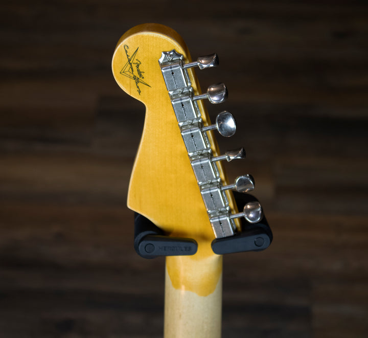 Fender Custom Shop Postmodern Stratocaster Journeyman Relic with Closet Classic Hardware, Aged Vintage White