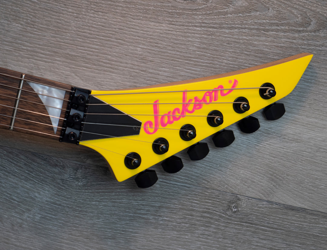 Jackson X Series Dinky DK3XR HSS, Laurel Fingerboard, Caution Yellow